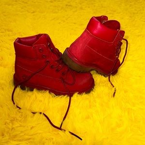 Timberland shoes for boys or girls!